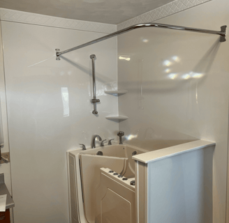 Madison WI Walk-in bathtub install | EZ Remodeling