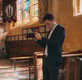 Le vidéaste Victor LEPECQUET qui filme une vidéo de mariage en Normandie