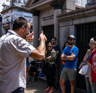 The Recoleta Cemetery has unique characteristics that during the walking tour we will discover