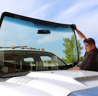 Quick Auto Glass professional 