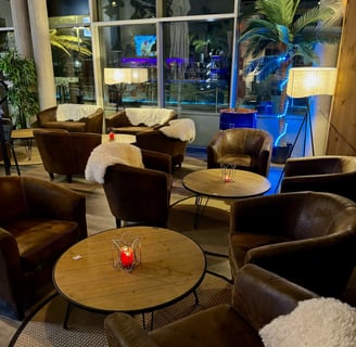 Ambiance cosy du Yacht Club