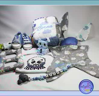 Personalizirani poklon set za bebe – tješilica, dekica i bodi