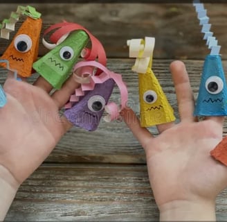 fabriquer marionnette avec boite d'oeuf