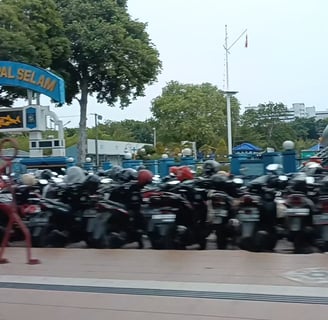 Wisata Monumen Kapal Selam Surabaya MONKASEL