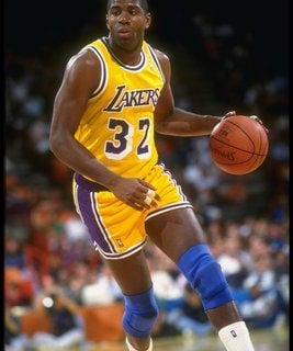 Magic Johnson , David Aim