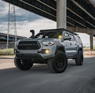 Tpyota landcruiser off road