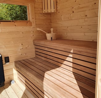 Intérieur sauna en aulne