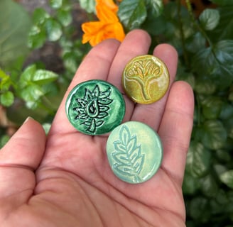 leaf pins