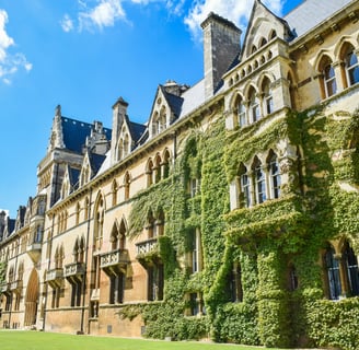 Best universities to study economics