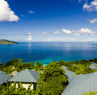 Ausblick von Praslin auf den Ozean