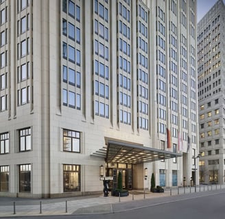 Das Ritz-Carlton Hotel in Berlin von außen