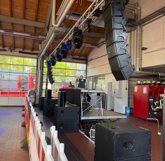 Line Array Nexo GeoS8 TW audio DJ setup bei der Turm Brennt in Gerlingen