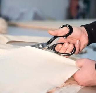 Attrezzature per Apicoltura: Non Solo Telaini e Fondi, Ma Soluzioni Complete