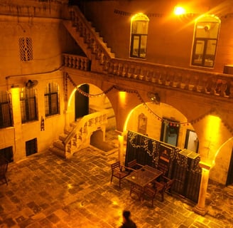 Urfa Rezervasyon Vezirhan Konuk Evi