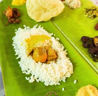 no.01 kerala wedding non veg sadhya