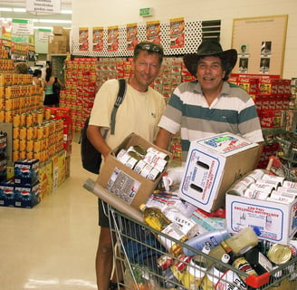 Janne and Carl with full shopping trolley in Darwin, Australia 