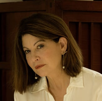 portrait of Heidi Kingston, journalist