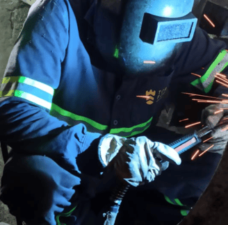 serviço de reparo e recuperação de equipamento