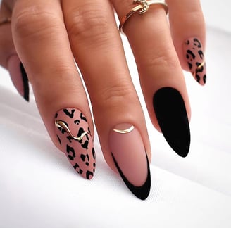 Uñas animal print