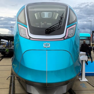 CRRC Cinova H2