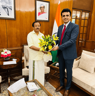 President of Chamber India Mr. Abhinav Balyan with Shri V Muraleedharan, Minister of State for External Affairs