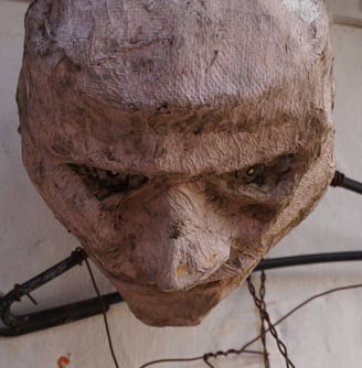 Texture Attack: prop mannequin
