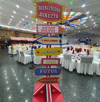 a sign board with a sign that says,'beware of the circus