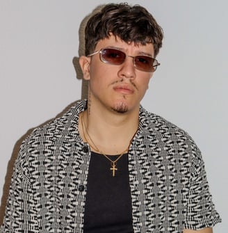 Rosanova is this man with sunglasses