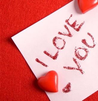 Bilhetes de amor que fortalecem o relacionamento.