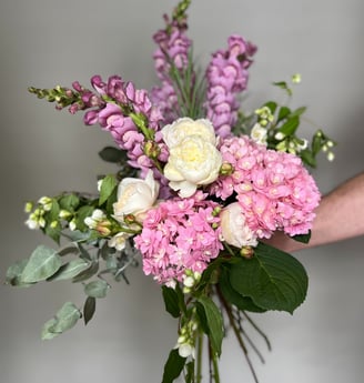 seasonal flower bouquet