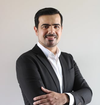 soy experto en marketing digital y diseñador web entusiasta