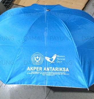 Payung promosi polos lipat warna lapis silver akper antariksa