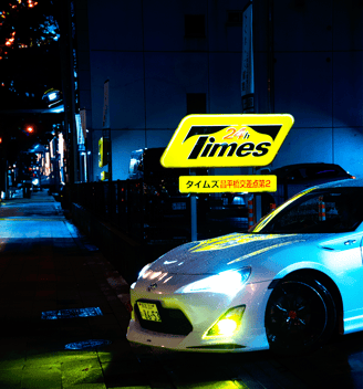 Car Toyota GT86 by night