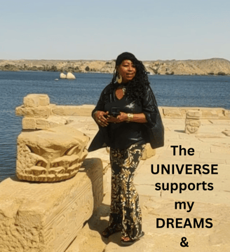 Davida Roze in Aswan Egypt