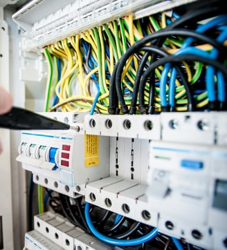 Měření veličin v elektro rozvodnici