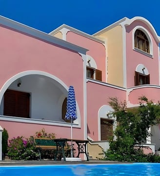 Villa Georgia in Perissa Santorini - Rooms and Studios with Pool