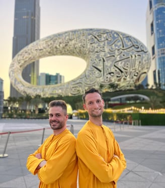 Emir and Florian in yellow Kandora