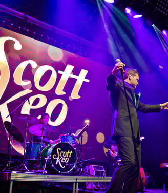 Scott Keo singing at his Michael Buble' Tribute show in U.S.
