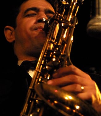Jazz saxophonist Maestro Bobby Ramirez - Jazz improvisation online course