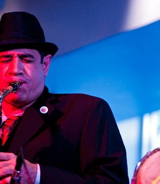 Jazz saxophonist Maestro Bobby Ramirez - Jazz improvisation online course