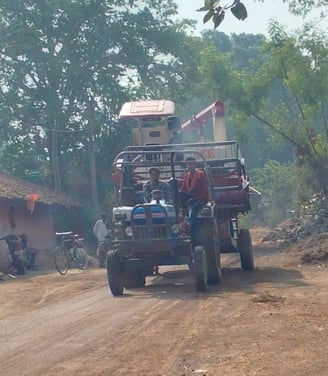 Image of Tractor mo