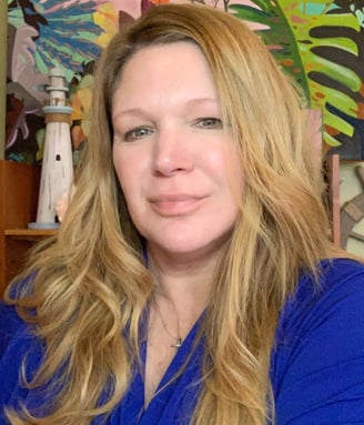 photo of Tonia Kay the artist