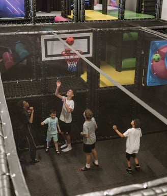 Campo de Futebol e Basket Almada
