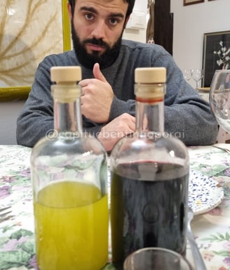 Bentinho e o limoncello em Ceglie Messapica, Itália