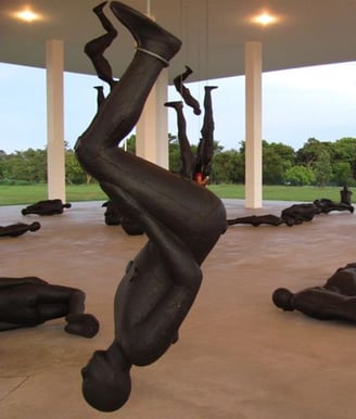 Exposição Corpos Presentes do artista britânico Antony Gormley