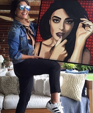 Rosto de uma mulher em estilo Pop-Art. juliana Paes