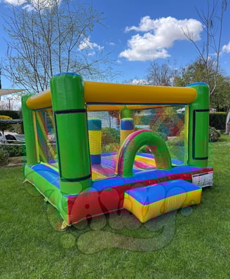 Castillo hinchable para alquiler en Madrid y Toledo