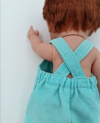 Back of dungarees that don't fit correctly