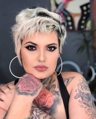 E não para por aí! Além das progressivas, em meu salão de beleza em Barra do Garças, Amanda Amorim