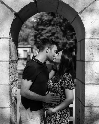 Shooting grossesse Jardin des prés fichaux Bourges